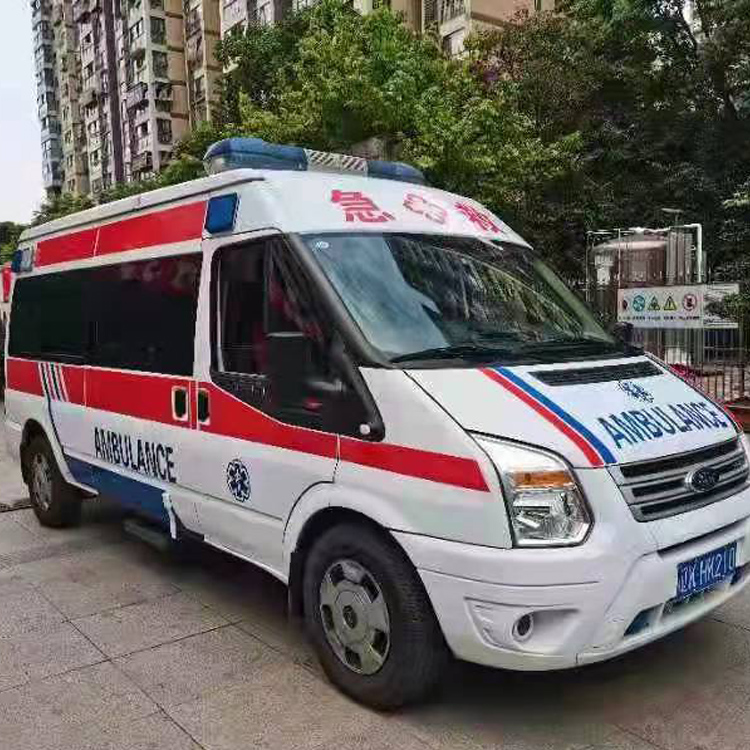 万载长途救护车护送病人返乡